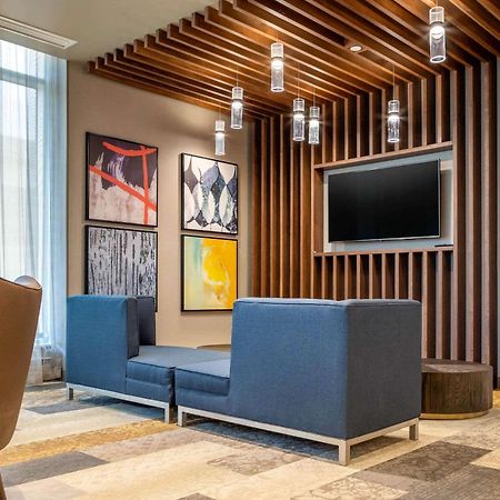 Cambria Hotel Milwaukee Downtown Εξωτερικό φωτογραφία