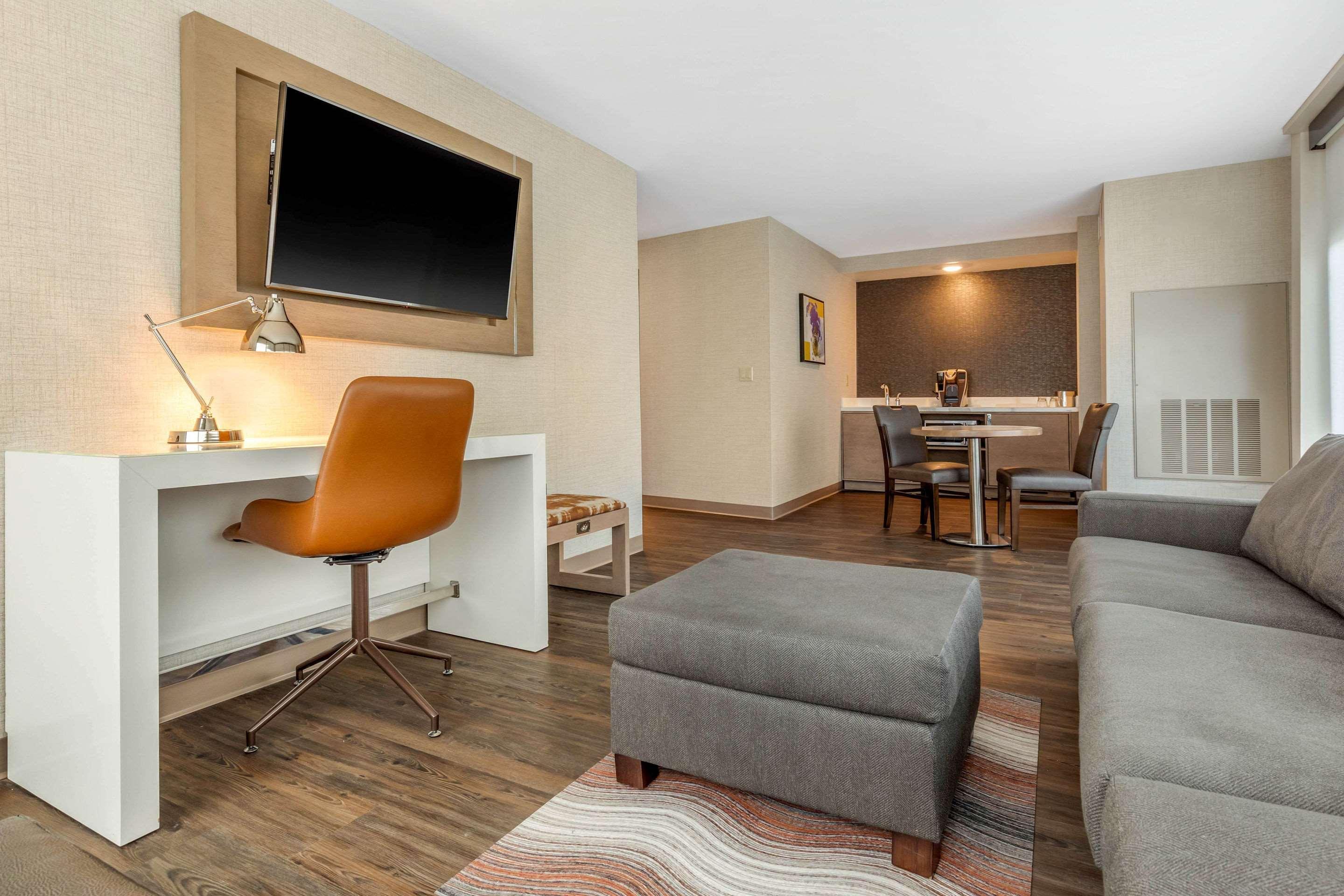 Cambria Hotel Milwaukee Downtown Εξωτερικό φωτογραφία