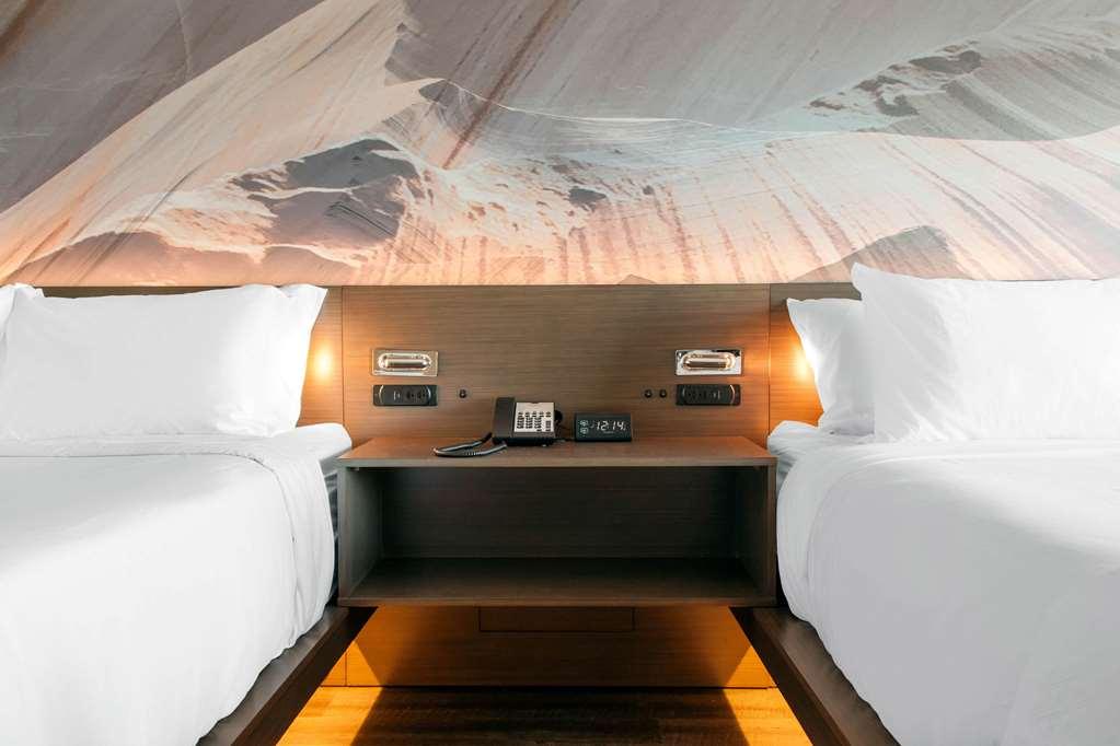 Cambria Hotel Milwaukee Downtown Εξωτερικό φωτογραφία
