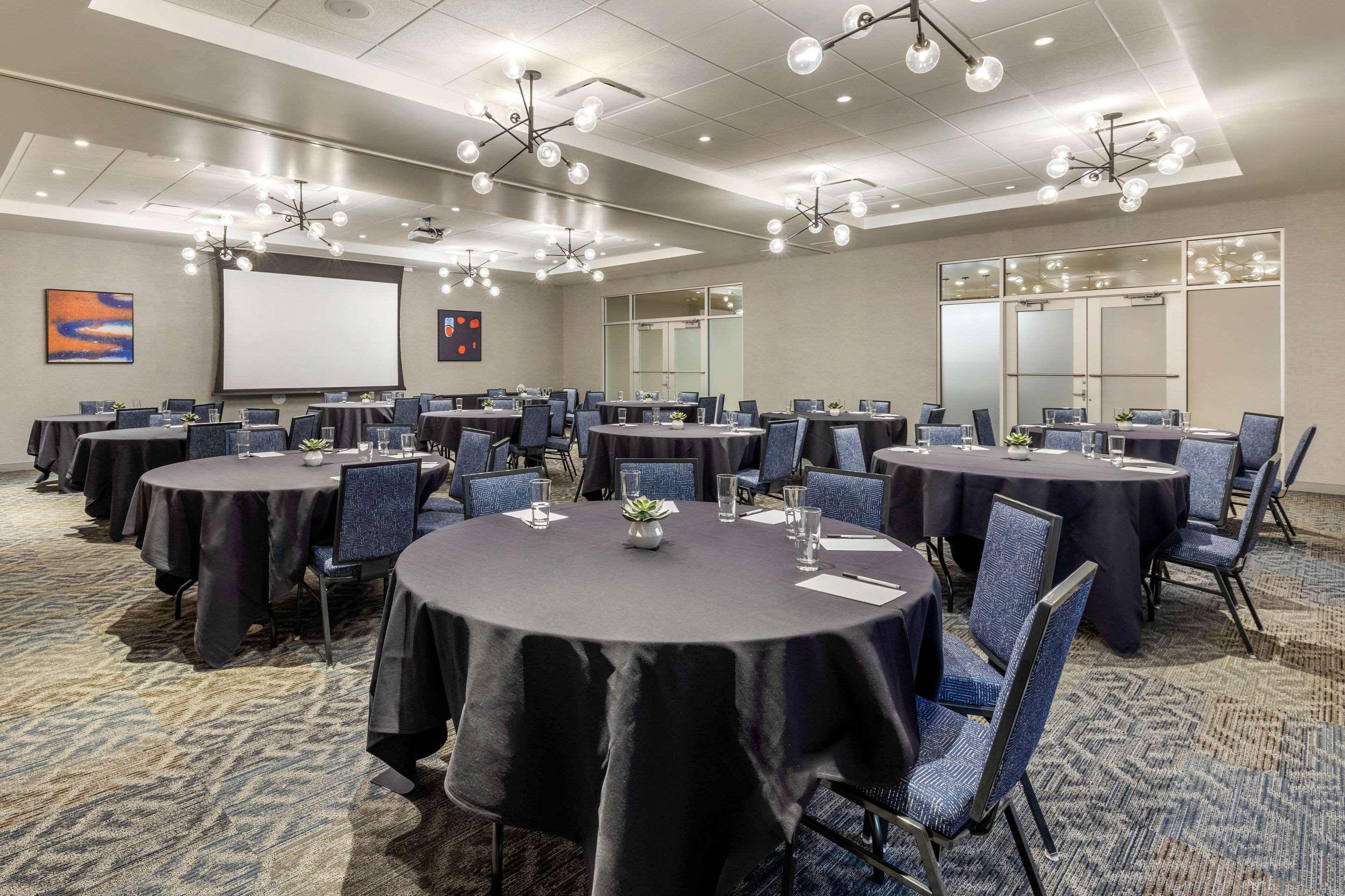 Cambria Hotel Milwaukee Downtown Εξωτερικό φωτογραφία