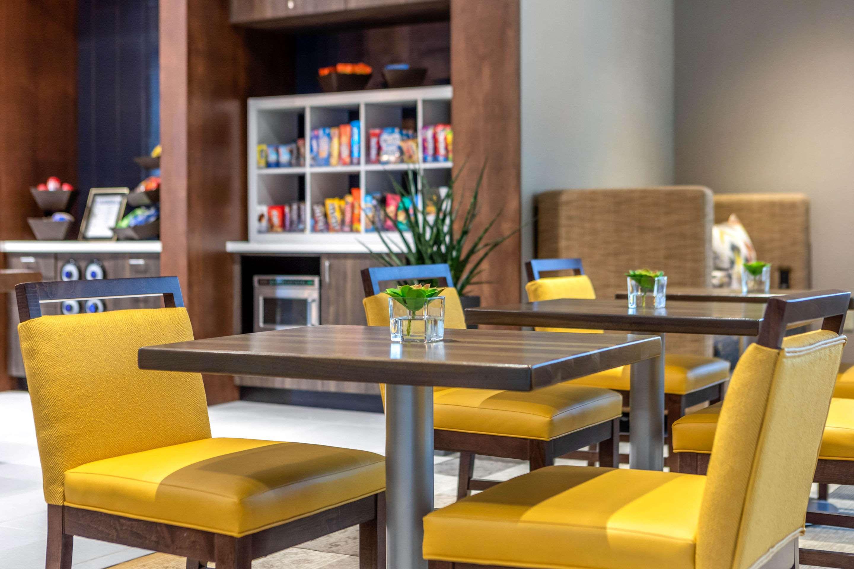 Cambria Hotel Milwaukee Downtown Εξωτερικό φωτογραφία