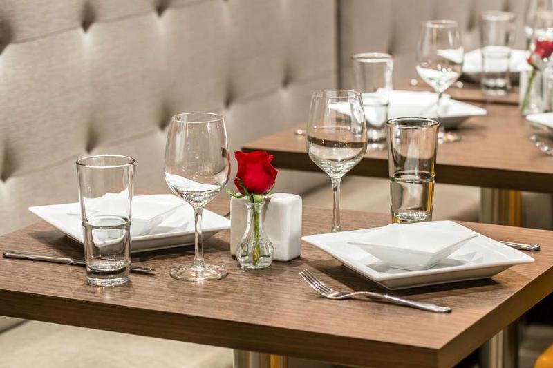 Cambria Hotel Milwaukee Downtown Εξωτερικό φωτογραφία